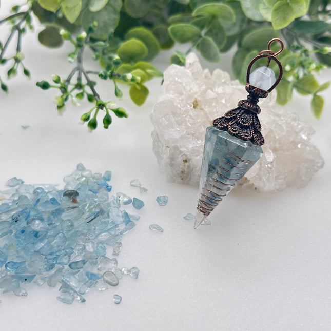 Aquamarine Gemstone Chips with Copper in Resin Pendulum