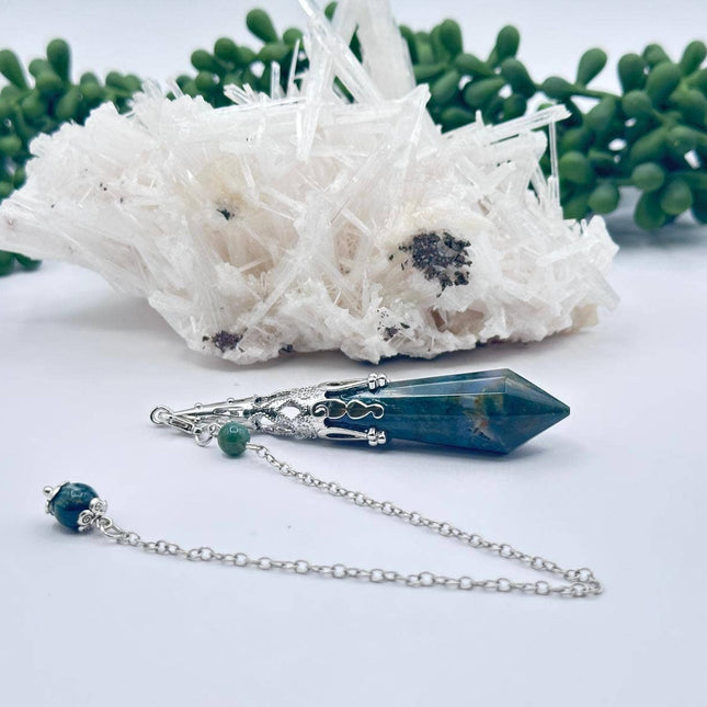 Moss Agate Gemstone Art Deco Silver Color Pendulum