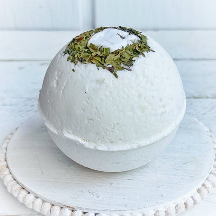 Howlite and Peppermint Bath Bombs with Hemp Seed Oil