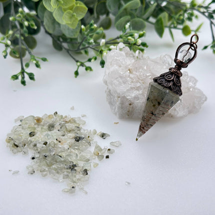 Prehnite Gemstone Chips with Copper in Resin Pendulum