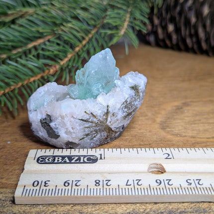 Apophyllite on Quartz