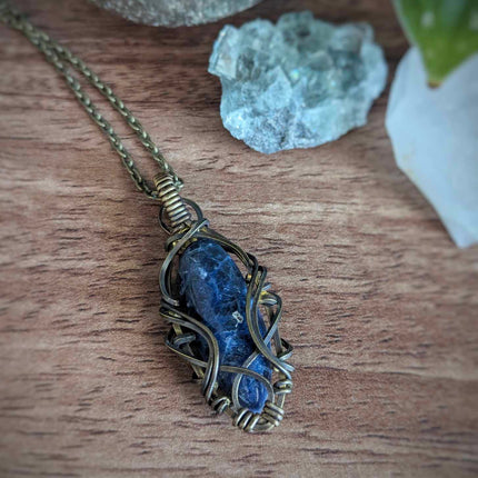 Deepmark - Handmade Sodalite & Antiqued Brass Pendant