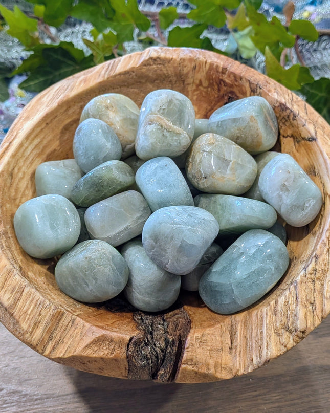 Blue Aquamarine Tumbled Stones