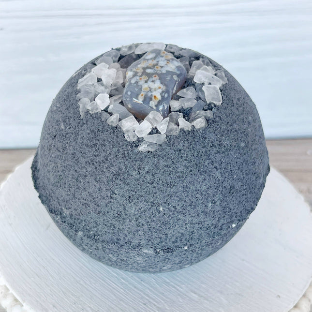 Activated Charcoal, Agate & Coarse Sea Salt Bath Bomb