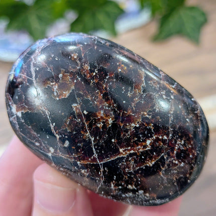 Red Garnet Palm Stones - Variant H