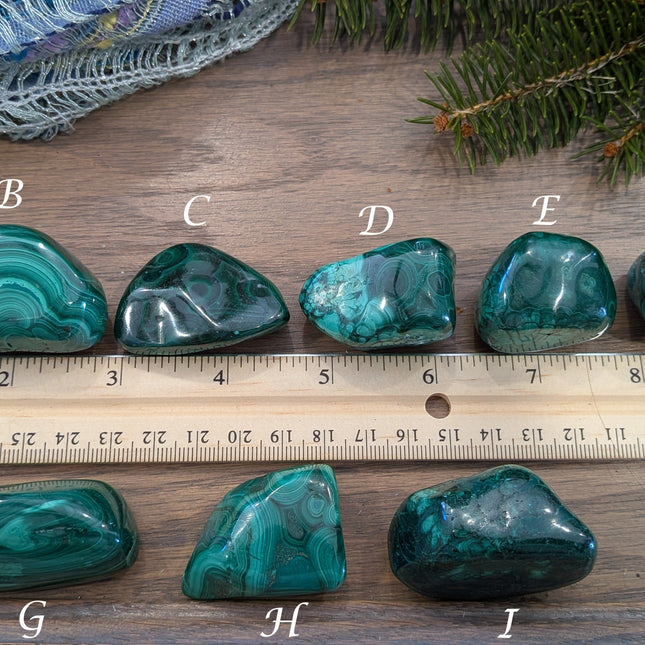 Green   Malachite Tumbled Stones