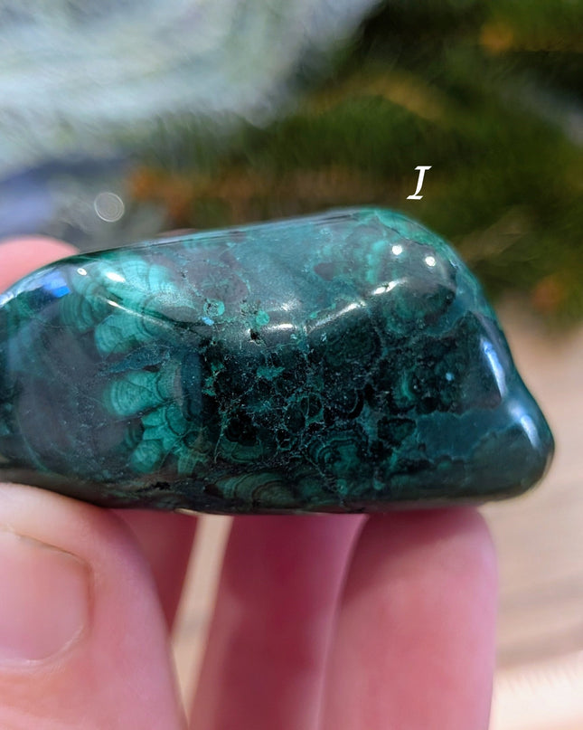 Green   Malachite Tumbled Stones - Variant I