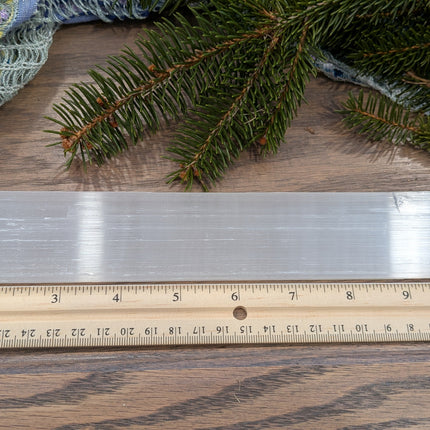 White, Clear Selenite Charging Bar