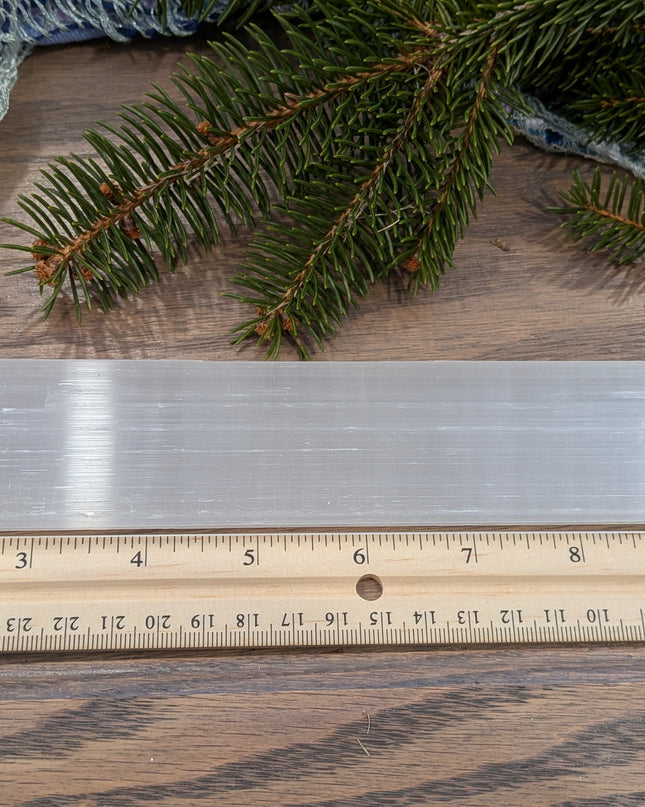 White, Clear Selenite Charging Bar